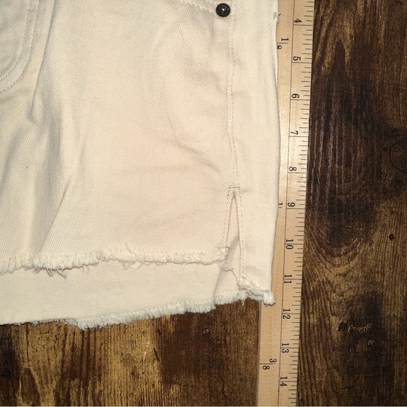 Amuse Society  Womens Shoreline Denim Woven Short‎ Size 24 Y2K Beach Frayed Hem - Picture 7 of 12